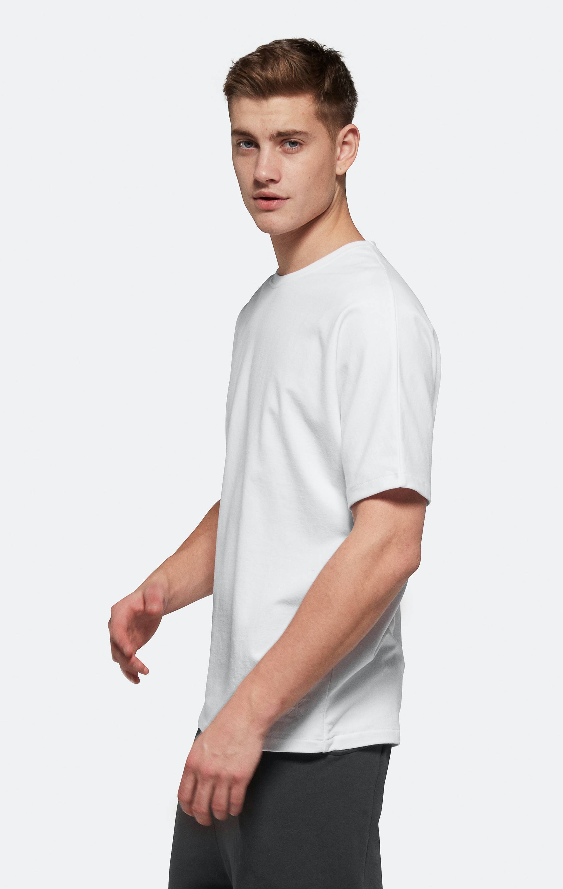 Onepiece Tag Tee WHITE - 3