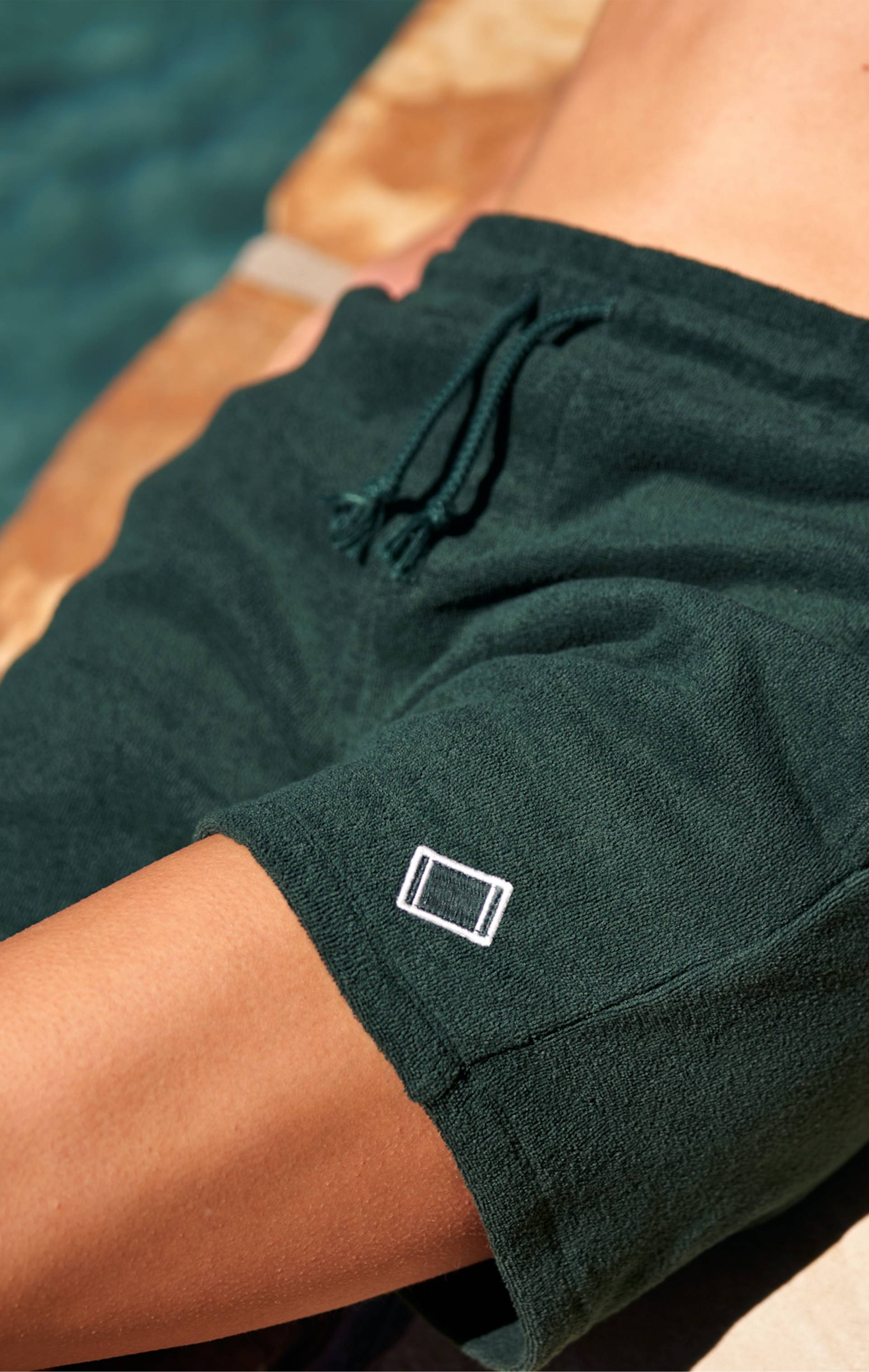 Onepiece Towel Club Shorts Green - 6