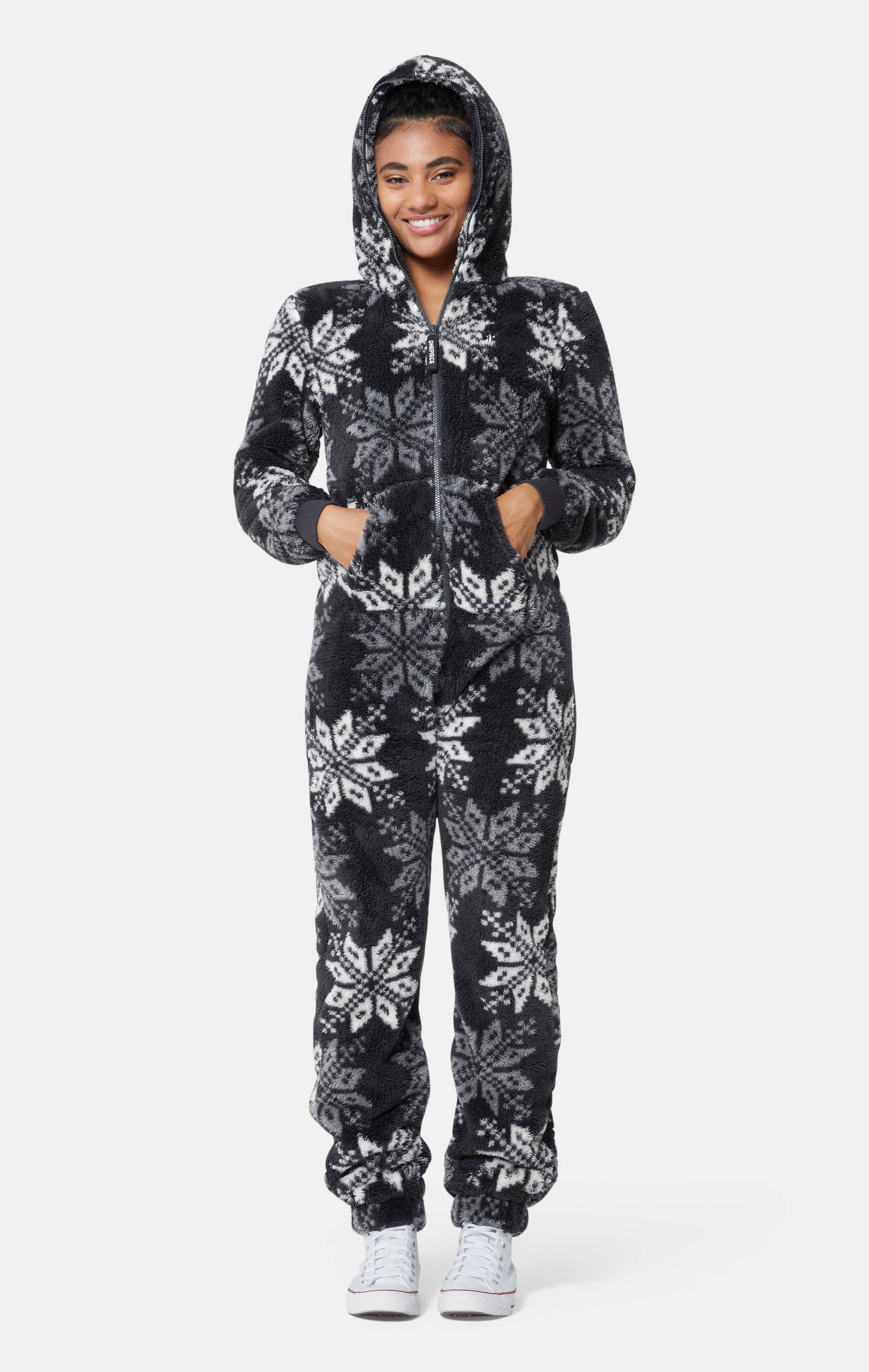 Onepiece The Puppy Jumpsuit Print - 16