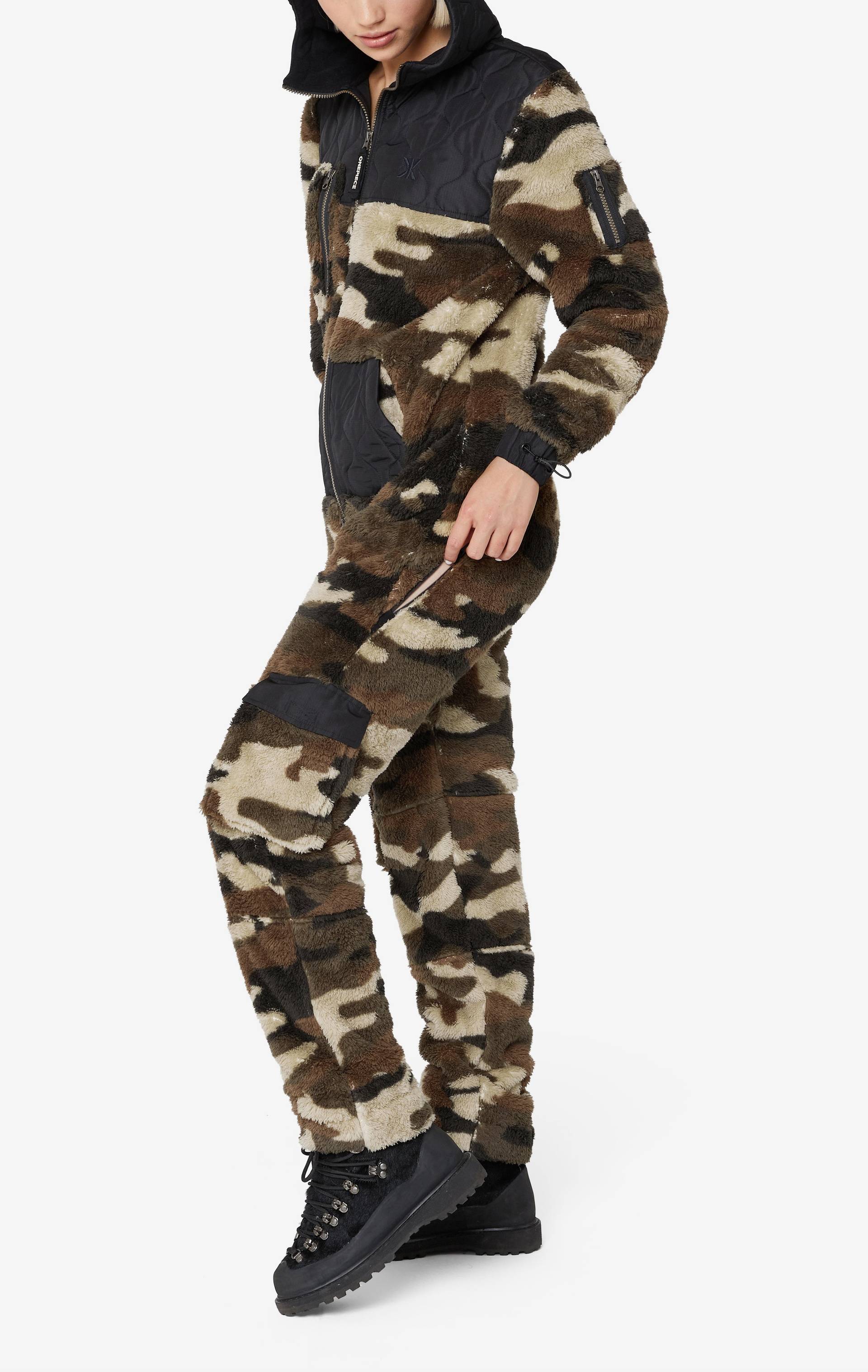 Onepiece Puppy Cargo Jumpsuit Camo - 9