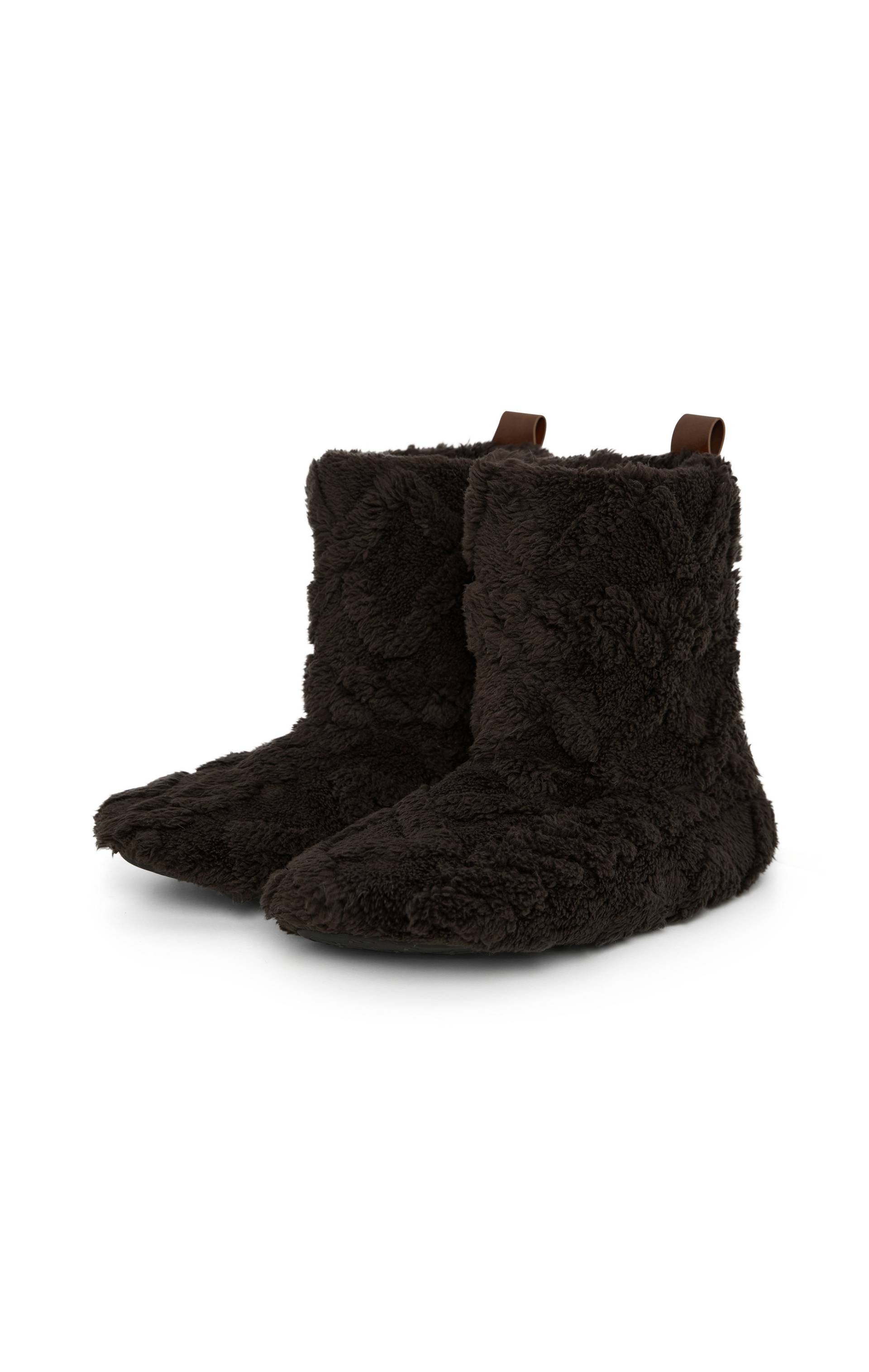 Onepiece Puppy Cable Slippers Dark Brown - 1