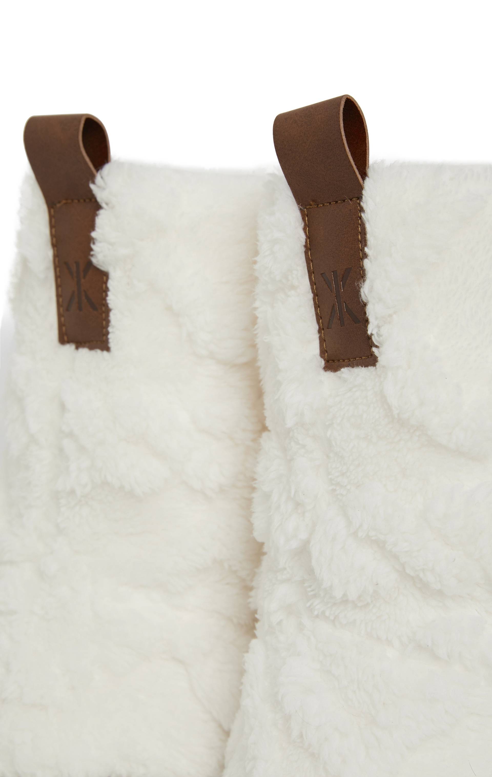 Onepiece Puppy Cable Slippers Off White - 3